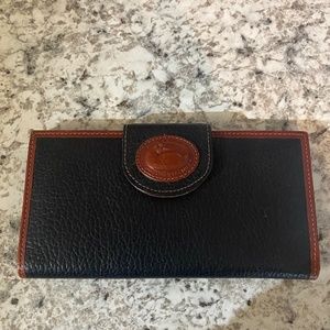 Dooney Bourke Wallet